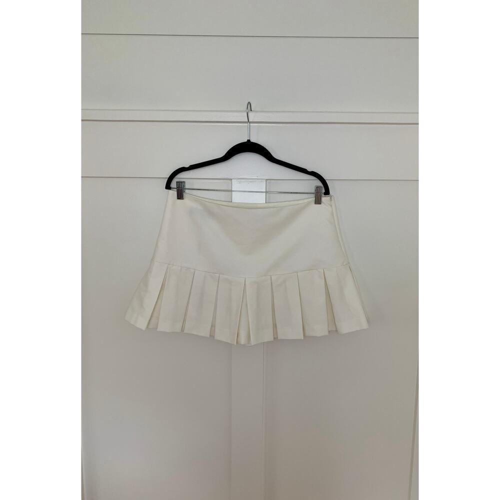 Zara Pleated Mini Skort in Cream Size XL Flare A-Line Side Zip Lined Party Sexy